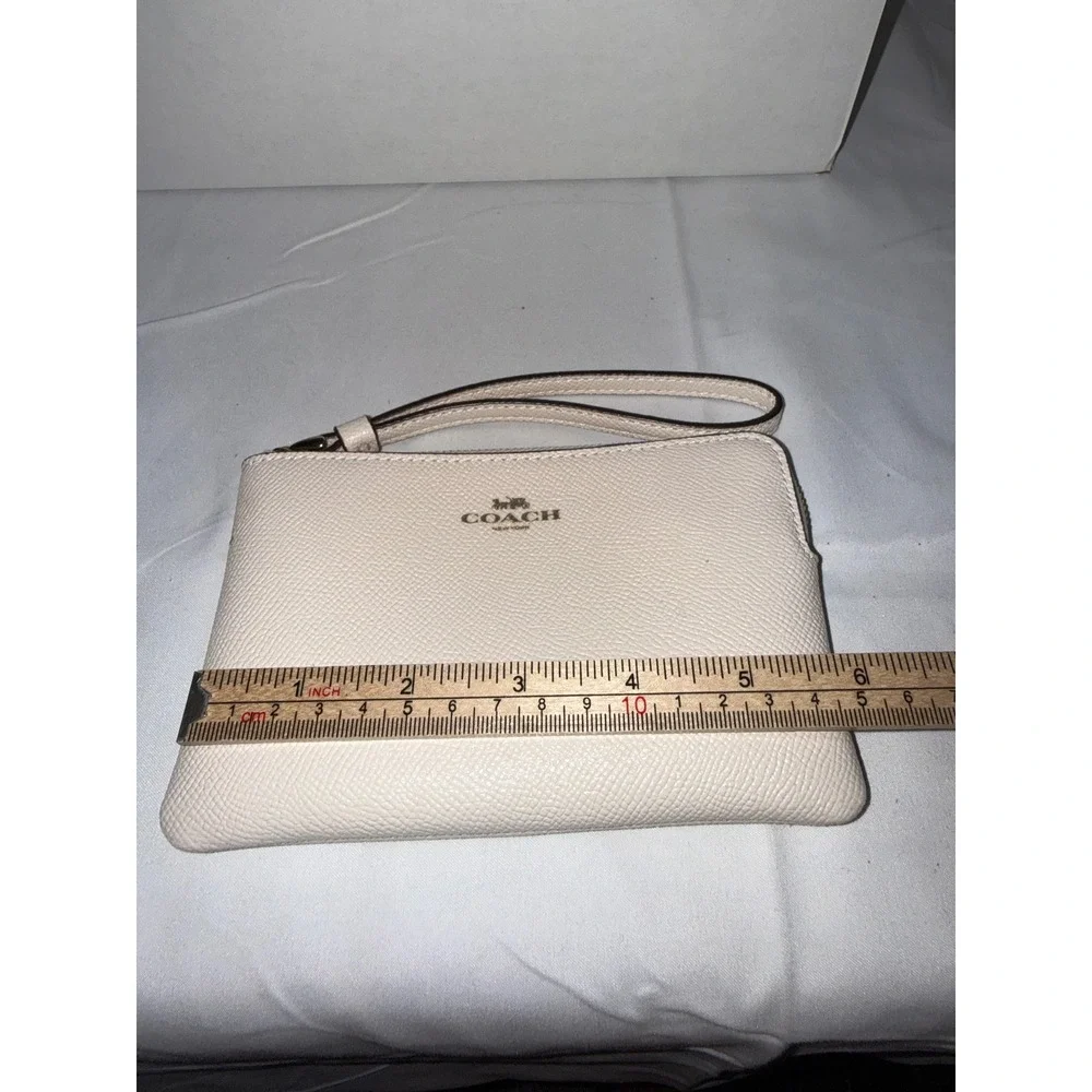 Coach Corner Zip Wristlet in Chalk White Crossgrain Leather F58032